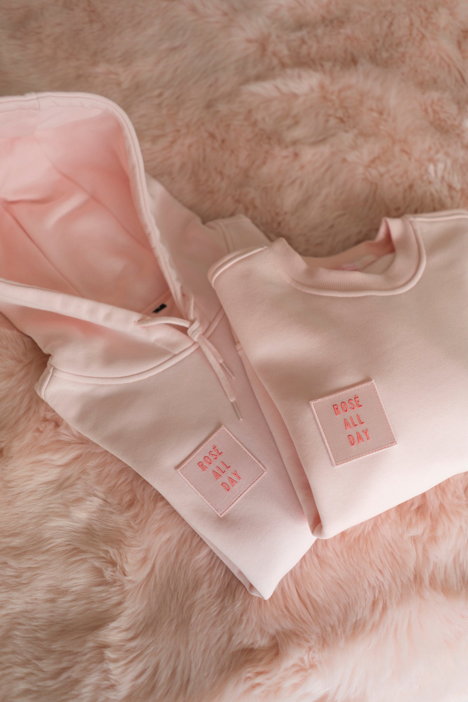 ROSÉ ALL DAY PINK SWEATER – By Margaux