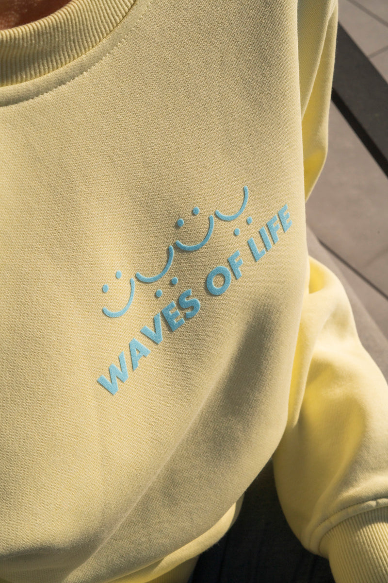 WAVES OF LIFE YELLOW SWEATER
